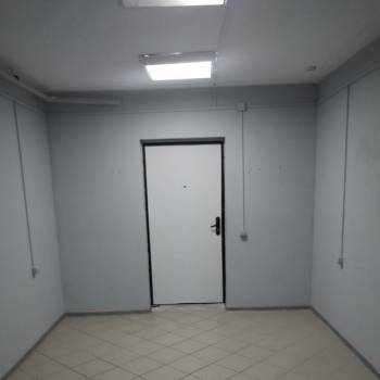 Сдается Нежилое помещение, 18 м²