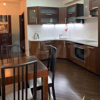 Продается 1-комнатная квартира, 41 м²