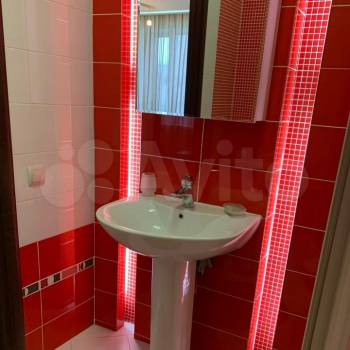 Продается 1-комнатная квартира, 41 м²