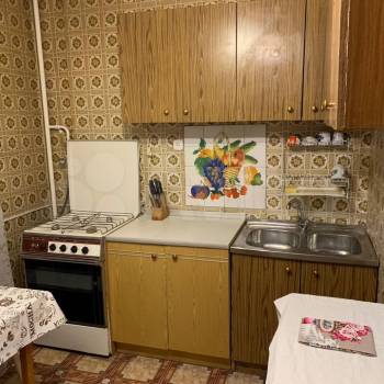 Сдается 1-комнатная квартира, 40 м²