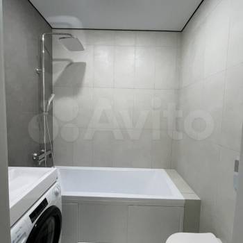 Продается 1-комнатная квартира, 37 м²