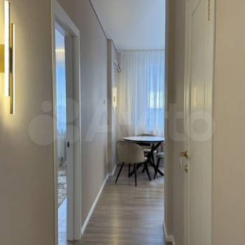 Продается 2-х комнатная квартира, 57 м²