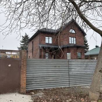 Продается Дом, 200 м²