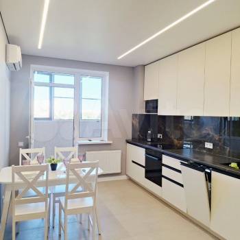 Сдается 2-х комнатная квартира, 61 м²