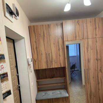 Продается 1-комнатная квартира, 40,9 м²