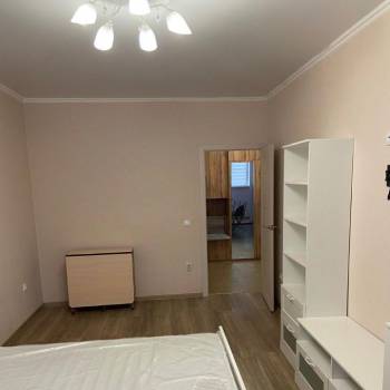 Продается 1-комнатная квартира, 40,9 м²
