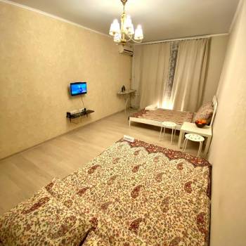 Сдается 1-комнатная квартира, 42 м²