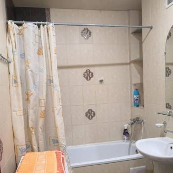 Сдается 1-комнатная квартира, 38 м²