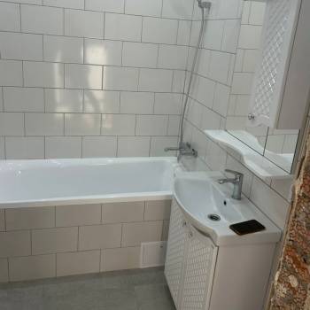 Сдается 2-х комнатная квартира, 73 м²