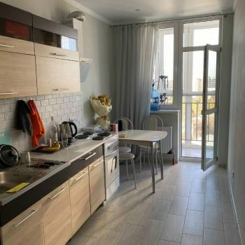 Сдается 1-комнатная квартира, 37 м²