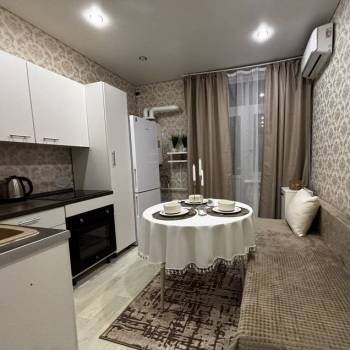 Сдается 1-комнатная квартира, 37 м²