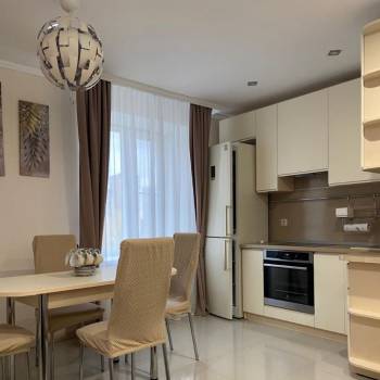 Сдается 2-х комнатная квартира, 60 м²