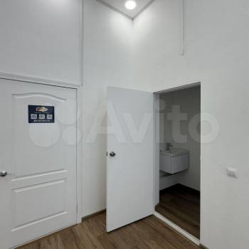 Сдается Нежилое помещение, 18,2 м²