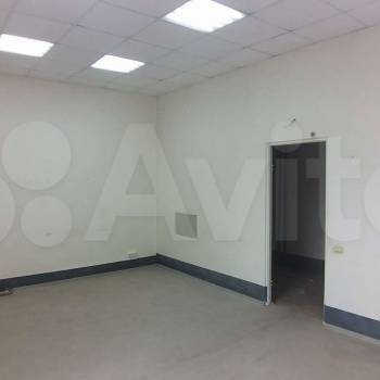 Сдается Нежилое помещение, 108 м²