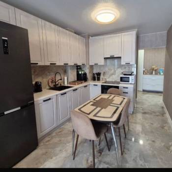 Продается 3-х комнатная квартира, 63,8 м²