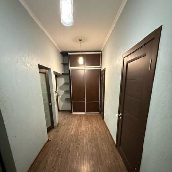 Сдается 2-х комнатная квартира, 60 м²