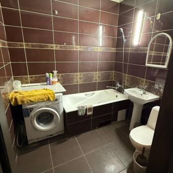 Сдается 2-х комнатная квартира, 60 м²