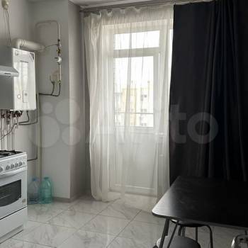 Сдается 1-комнатная квартира, 36 м²