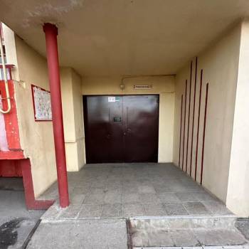 Продается 1-комнатная квартира, 36 м²