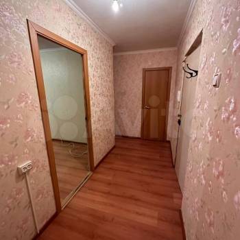 Продается 1-комнатная квартира, 36 м²