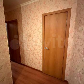 Продается 1-комнатная квартира, 36 м²