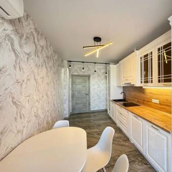 Сдается Многокомнатная квартира, 90 м²