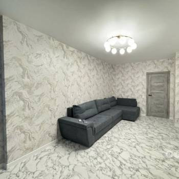 Сдается Многокомнатная квартира, 90 м²