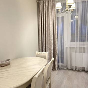 Сдается 2-х комнатная квартира, 64 м²