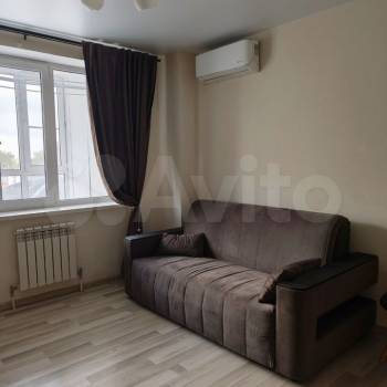 Сдается 1-комнатная квартира, 44 м²