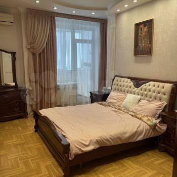 Сдается Многокомнатная квартира, 122 м²