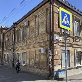 Продается Многокомнатная квартира, 63,7 м²