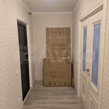 Продается 1-комнатная квартира, 35 м²