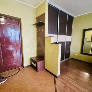 Продается 1-комнатная квартира, 40 м²