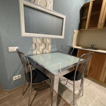 Продается 1-комнатная квартира, 40 м²