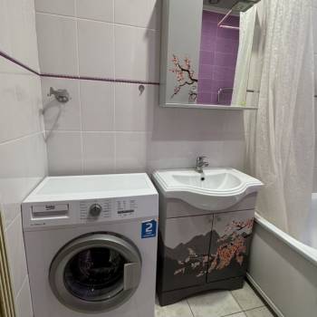 Продается 1-комнатная квартира, 40 м²