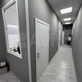 Продается Нежилое помещение, 493 м²