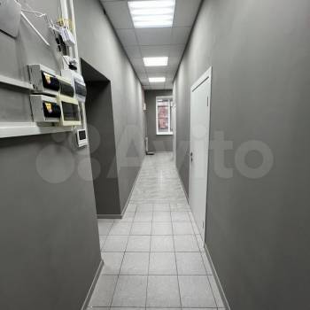 Продается Нежилое помещение, 493 м²