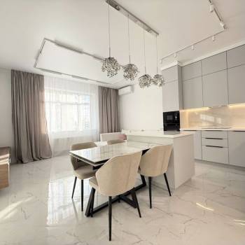 Продается 3-х комнатная квартира, 100 м²