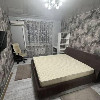 Сдается 2-х комнатная квартира, 87 м²