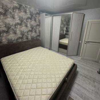 Сдается 2-х комнатная квартира, 87 м²