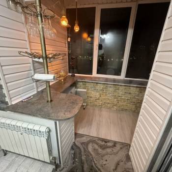 Сдается 2-х комнатная квартира, 87 м²