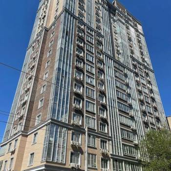 Продается Многокомнатная квартира, 143 м²
