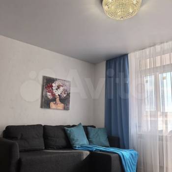 Продается 1-комнатная квартира, 38 м²