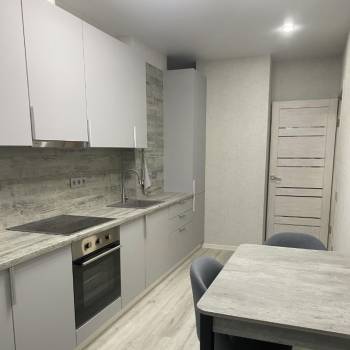 Сдается 1-комнатная квартира, 41 м²