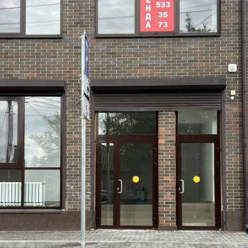 Сдается Нежилое помещение, 200 м²