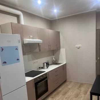 Сдается 1-комнатная квартира, 37,8 м²