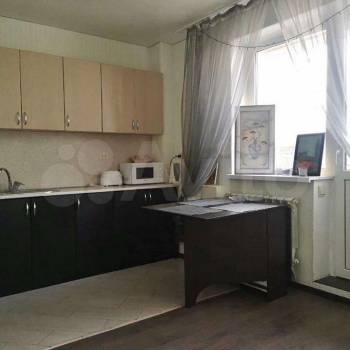 Сдается 2-х комнатная квартира, 60 м²