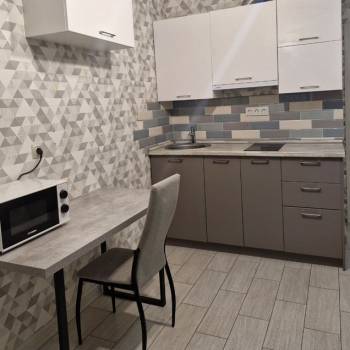 Сдается 1-комнатная квартира, 39 м²