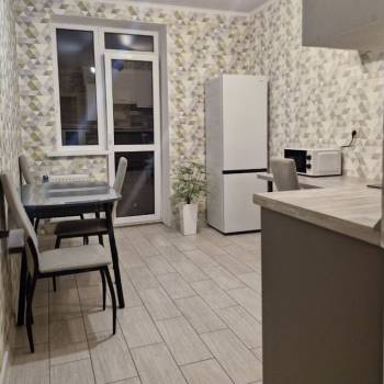 Сдается 1-комнатная квартира, 39 м²