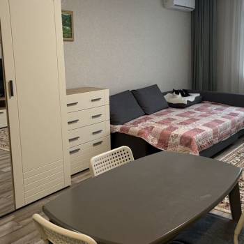 Продается 1-комнатная квартира, 59 м²